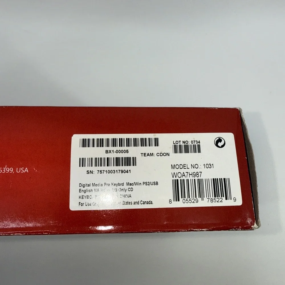 Microsoft Digital Media Pro Model 1031 BX1-00005 Wired Keyboard NEW Sealed